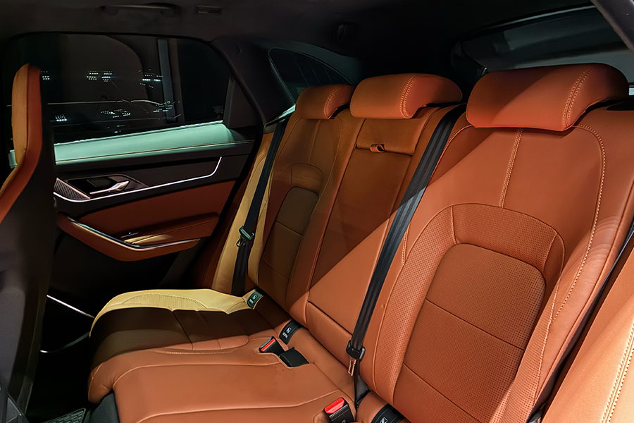 Jaguar F-Pace 400 Sport